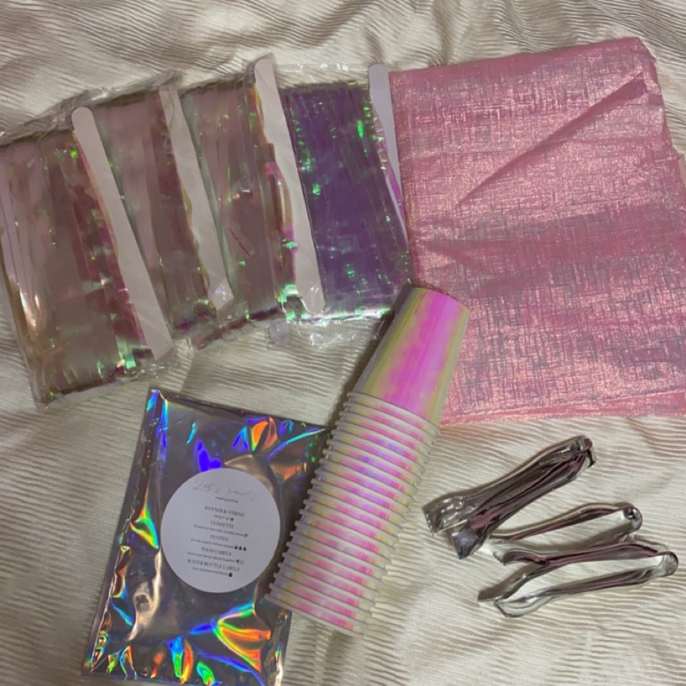 Reflect iridescent party supply box